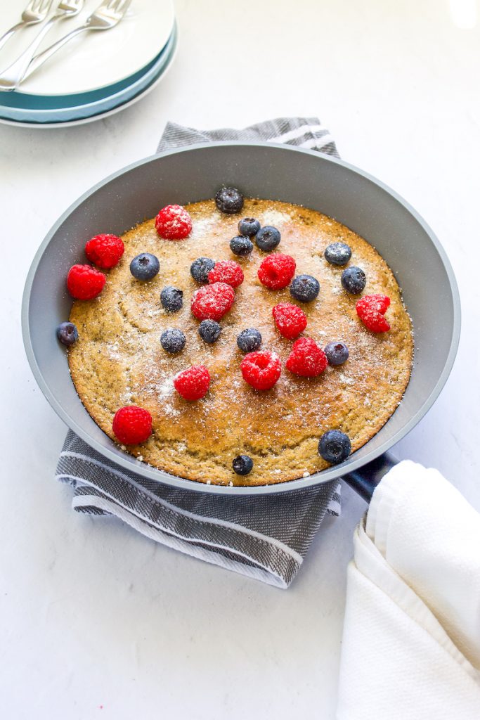 ONE-PAN HEALTHY BAKED PANCAKE Recipe